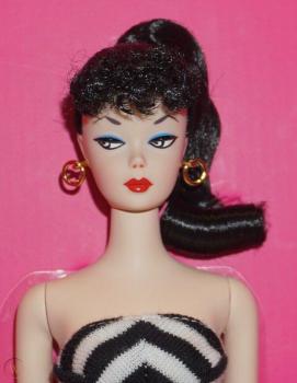 Mattel - Barbie - 75th Anniversary Silkstone Number 1 - Brunette - кукла (Barbie Convention)